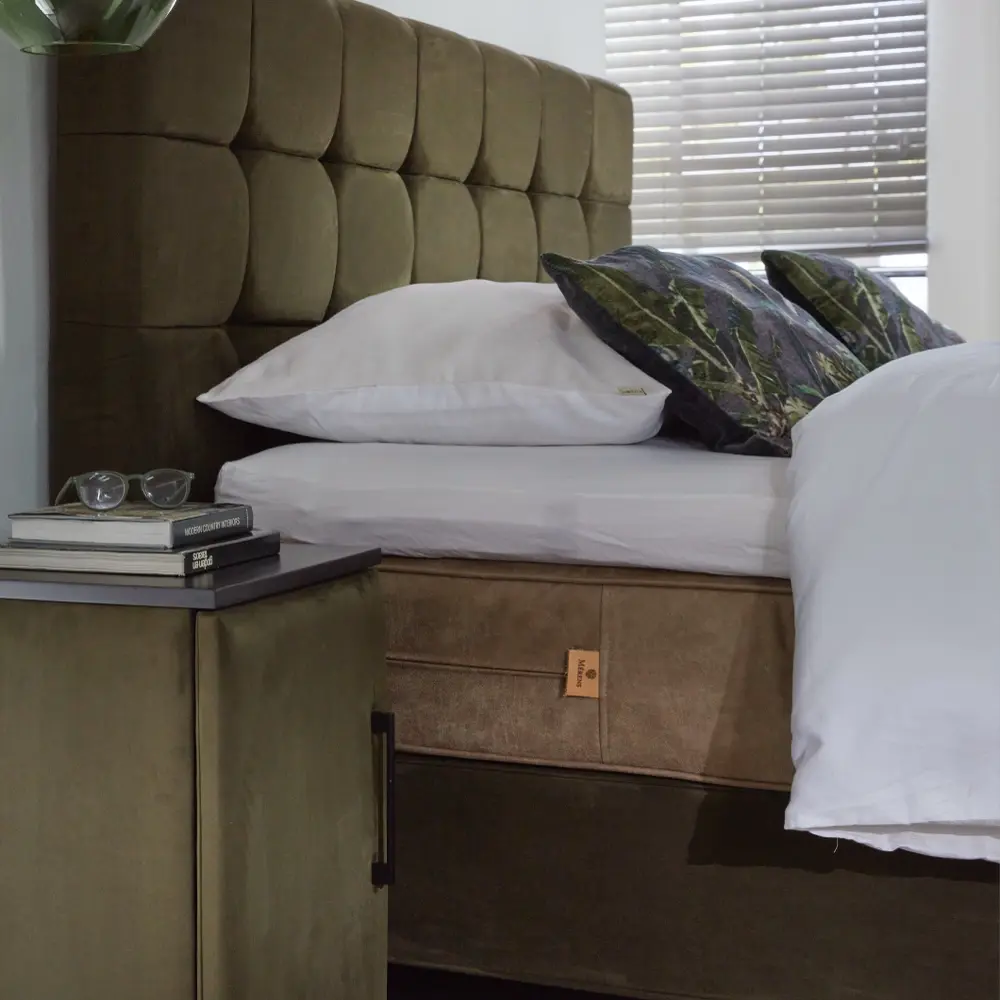 mérens-the-with-shop-2 mérens-the-with-shop-2