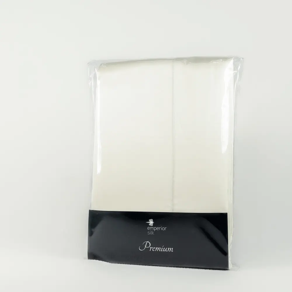 Emperior-silk-chopin-1-1.webp Emperior silk chopin beddegoed